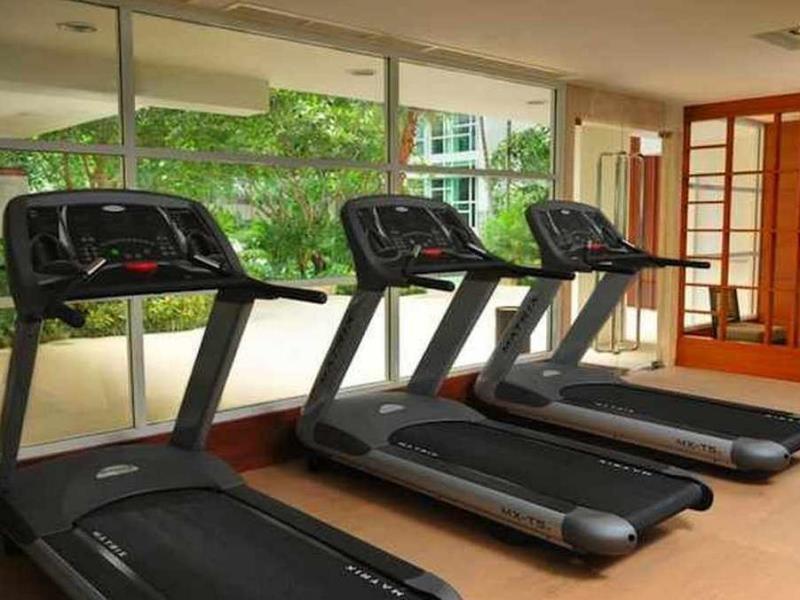 Dusit Suites Hotel Ratchadamri, Μπανγκόκ Ανέσεις φωτογραφία Treadmills in a gym